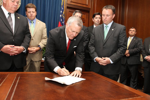 HB 87 bill signing